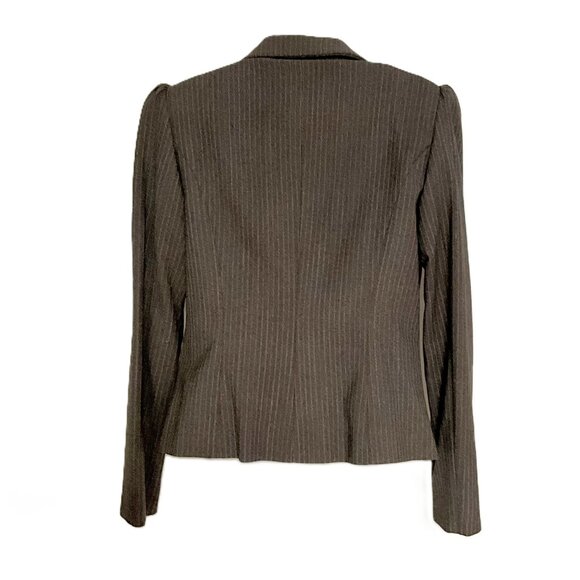 8 by Essentials Italy Women's Pinstripe Suit Blazer& Pants Set. Size 44. - Picture 2 of 11